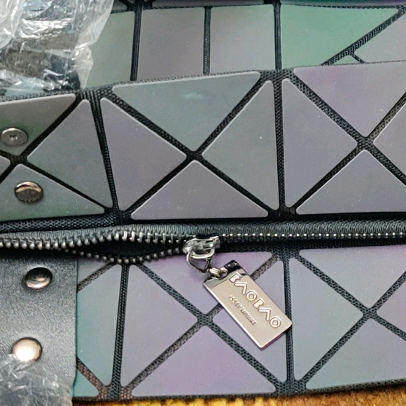 Issey Miyake Block BaoBao Bag NWOT - Picture 6 of 16